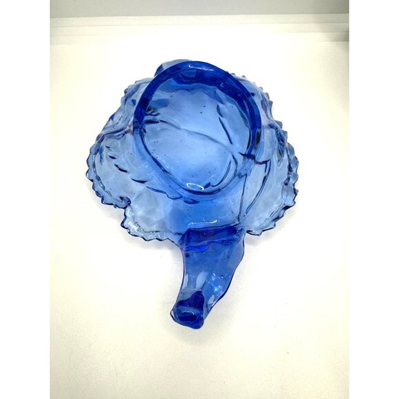 Vintage Blue Glass Grape Leaf Nut Dish Finger Loop Handle Glassware - Picture 4 of 8